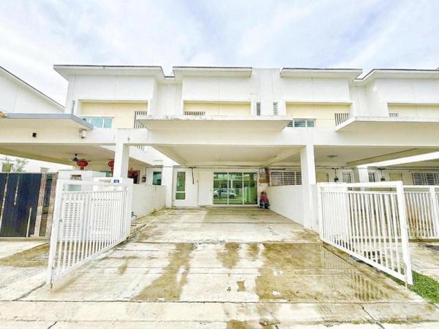 200K BELOW MV 4R4B Double Storey Suriaman 3 Bandar Sri Sendayan S2