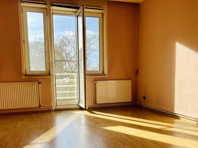 200m zur U6 Sunset Loggia dein Projekt 2025 Lugner City ums Eck charmante Altbauwohnung Top Infrastruktur