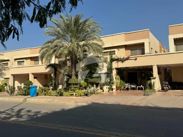 200sq yd Villa For Sale Precinct 10A near MOSQUE, Bahria Town Karachi. One Unit | 3 Bedrooms | Drawing, Dining, Closed Italian Kitchen & TV Lounge. All Amenities Nearby Including Parks, Mosques & Shopping Gallery. Just 8 Min Drive from Main Gate