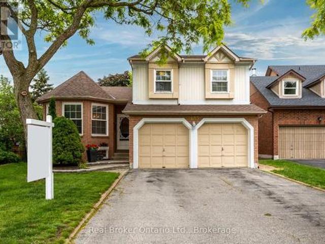 2015 Blairwood Court, Pickering Liverpool, ON, L1X 2S3 house for sale | Listing ID E13476 | Royal LePage