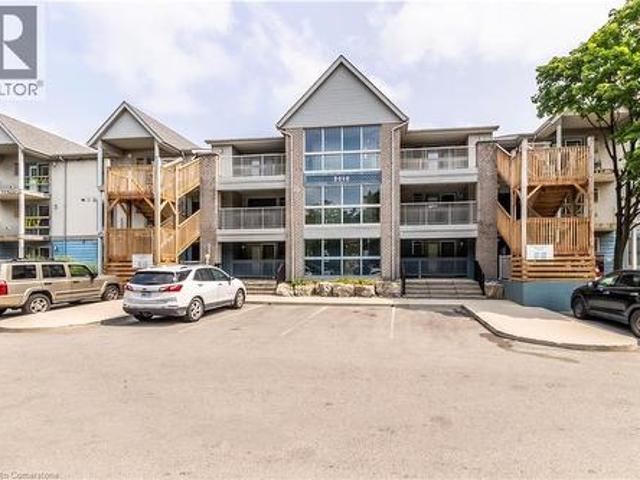 207 2010 Cleaver Avenue, Burlington, ON, L7M 4C1 condo for sale | Listing ID 40755 | Royal LePage