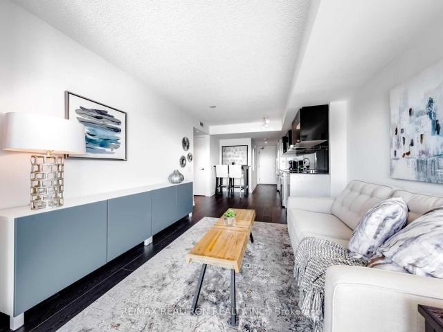 2010 72 esther shiner Boulevard, North York | 1Beds/1Bath, Condo, $2,200/mo | Condos. Ca