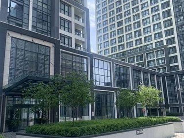 2010 7 Mabelle Avenue, Toronto, ON, M9A 0C9 condo for sale | Listing ID W13671 | Royal LePage