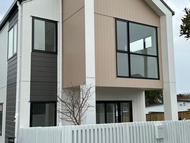 20/12 Arney Road, Ranui, Waitakere City
