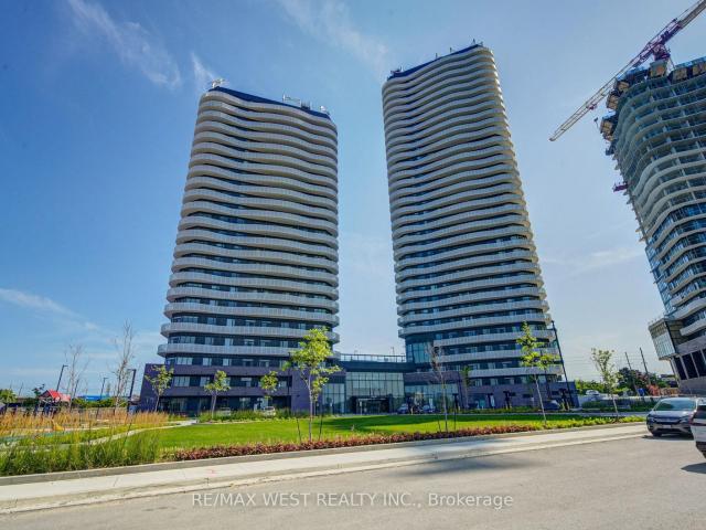 2012 6 Flavelle Trail, Vaughan | 2Beds/2Bath, Condo, $2,750/mo | Condos. Ca