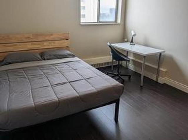 2013 340 Dixon Road, Toronto, ON, M9R 1T1 lease for lease | Listing ID W13541 | Royal LePage
