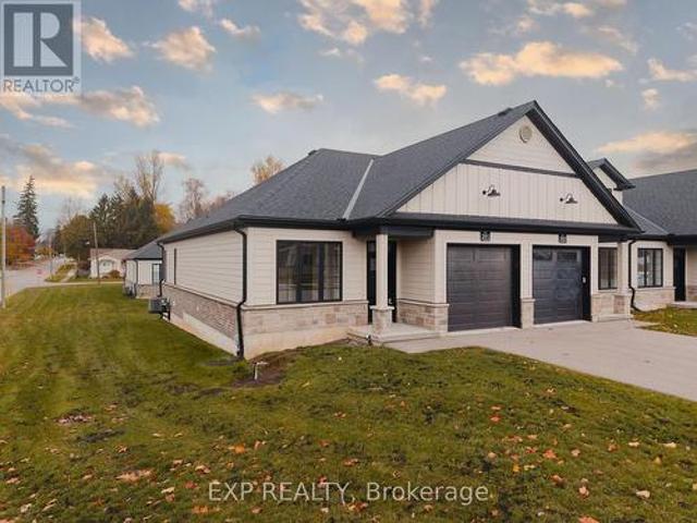 201 12 Washington Street, Norwich, ON, N0J 1P0 condo for sale | Listing ID X12527 | Royal LePage