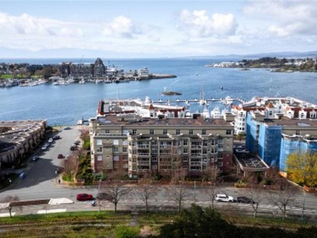 201 165 Kimta Rd, Victoria, BC, V9A 7P1 Single Family Property For Sale | Listing ID 1042 | Royal LePage
