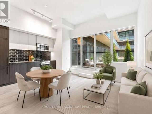 201 1 King Street W, Toronto, ON, M6K 1E6 lease for lease | Listing ID W13446 | Royal LePage