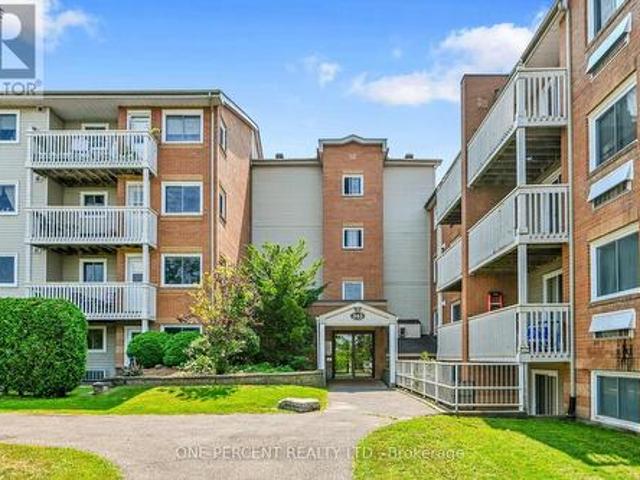 201 345 Centrum Boulevard, Ottawa, ON, K1E 3W9 condo for sale | Listing ID X12316 | Royal LePage