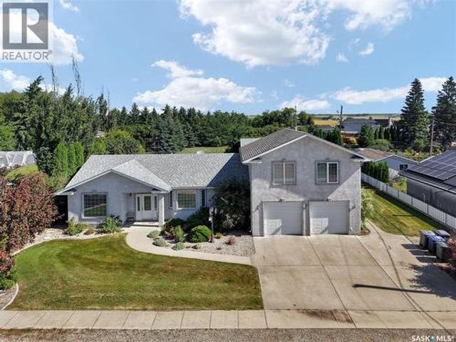201 Centennial Road, Hague, SK, S0K 1X0 house for sale | Listing ID SK045114 | Royal LePage