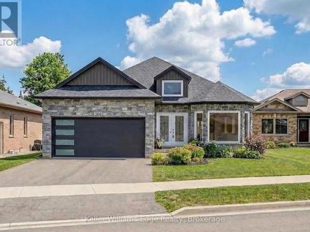 201 Hetram Court, Fort Erie Crystal Beach, ON, L0S 1B0 house for sale | Listing ID X12899 | Royal LePage