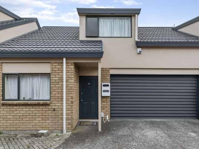 20/1 Melview Place, New Lynn, Waitakere City