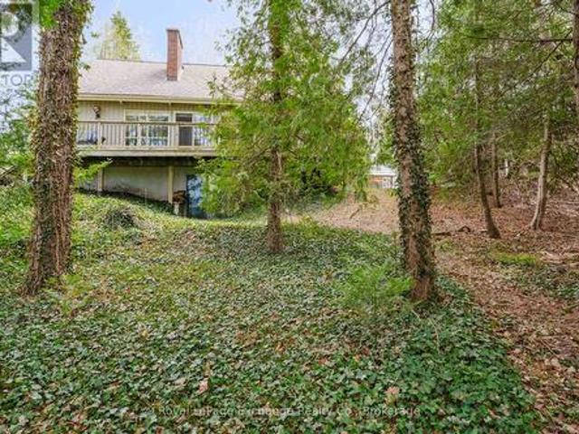 201 Miramichi Bay Road S, Saugeen Shores, ON, N0H 2C6 house for sale | Listing ID X13071 | Royal LePage