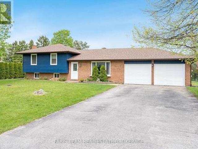 201 Parkside Crescent, Innisfil, ON, L9S 1G2 house for sale | Listing ID N13463 | Royal LePage