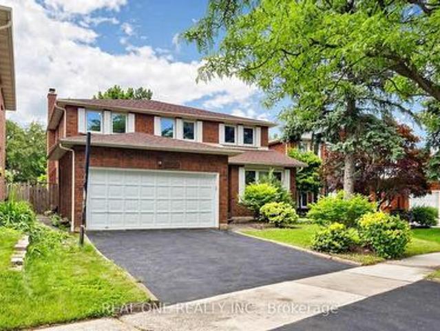 2027 Roy Ivor Crescent, Mississauga, ON, L5L 3N7 house for sale | Listing ID W13465 | Royal LePage