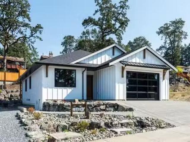 2029 Oakhill Pl, Duncan, BC, V9L 0J2 house for sale Listing.