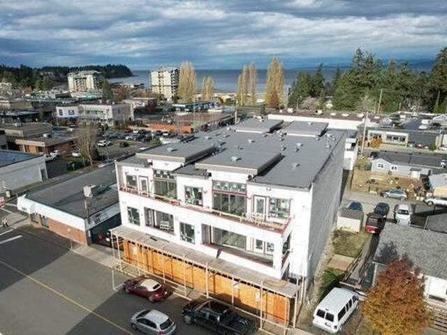 202113 E Hirst Avenue Parksville BC Apt Condo For Sale REW