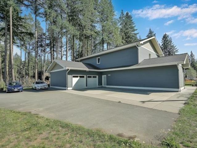 2021 Avenue, Langley, BC, V2Z 2B9 house for sale | Listing ID R3127 | Royal LePage