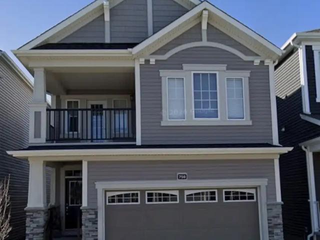2022 front garage family home.Cleanliness will be the main priority from tenants