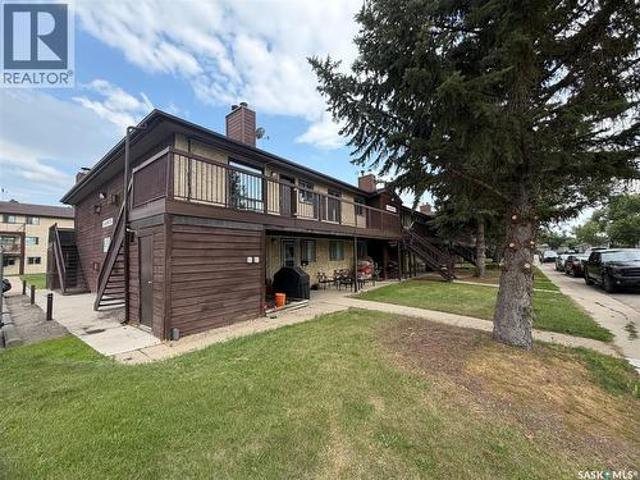 202 15 Alport Crescent, Regina, SK, S4R 8C6 condo for sale | Listing ID SK043217 | Royal LePage