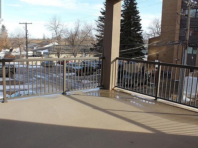 #202 205 Fairford St E Moose Jaw, Sk