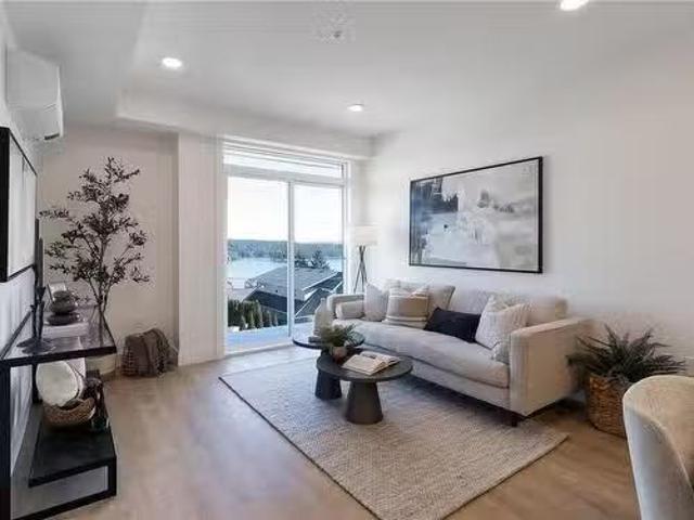 202 201 Dogwood Dr, Ladysmith, BC, V9G 0C3 Single Family Pro.