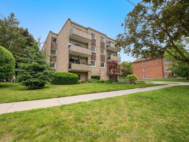 202 21 Elizabeth Street S, Richmond Hill | 2Beds/1Bath, Condo, $499,999 | Condos. Ca