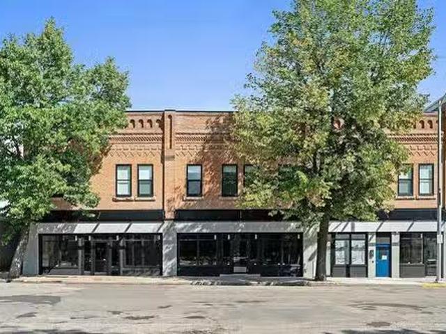 202 287 Hamilton Street, Neepawa, MB, R0J 1H0 lease for leas.