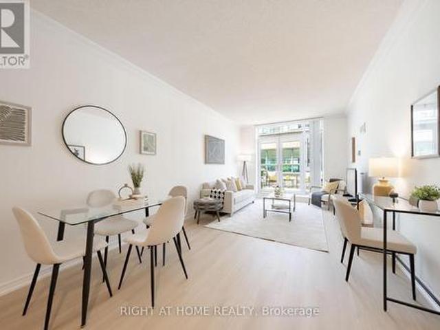202 35 Boardwalk Drive, Toronto, ON, M4L 3Y8 condo for sale | Listing ID E13681 | Royal LePage