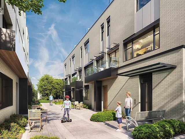 202 433 E 3rd Street North Vancouver, British Columbia