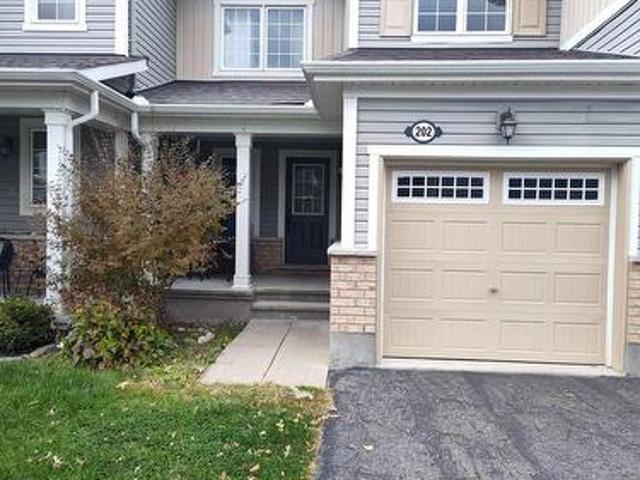 202 Conifer Creek Circle, Ottawa, ON, K2M 0M2 house for sale | Listing ID X12182 | Royal LePage