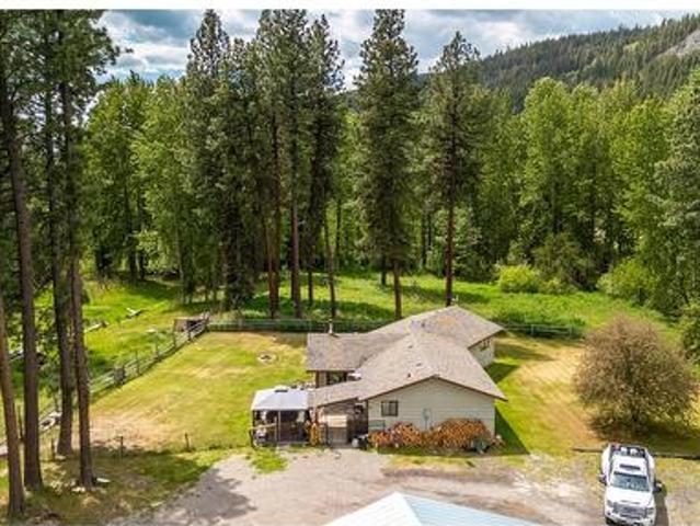 2035 Princeton Summerland Road, Princeton, BC, V0X 1W0 farm for sale | Listing ID 10374 | Royal LePage