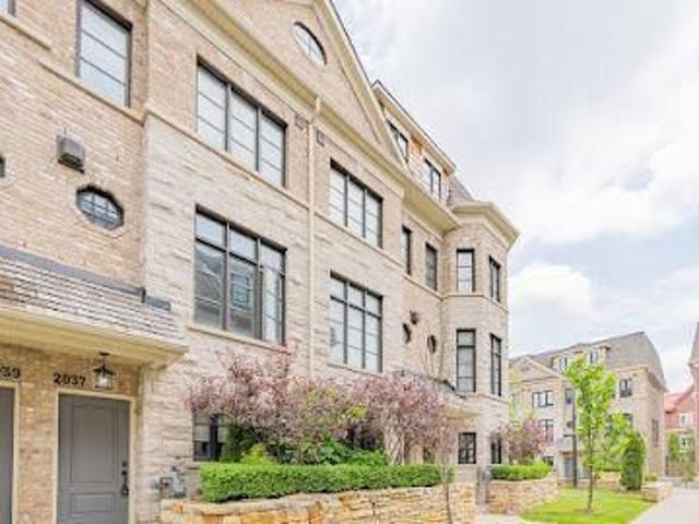 2037 Queensborough Gate, Mississauga, ON | Condos. Ca