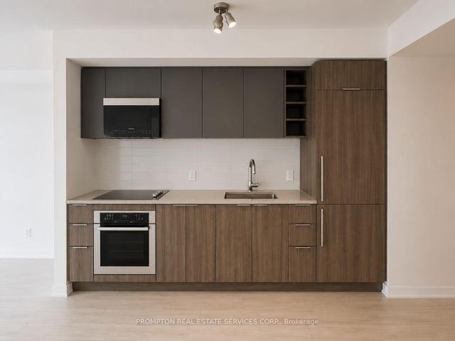 2033 KENNEDY RD – SUITE 906, Toronto