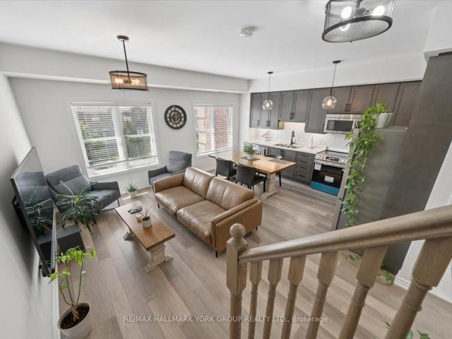 203 3 Major Mackenzie Drive, Woodbridge | 2Beds/3Bath, Condo, $699,000 | Condos. Ca