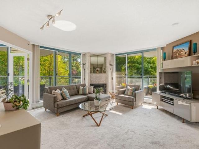 203 13353 Avenue, Surrey, BC, V3T 5T5 Single Family Property For Sale | Listing ID R3147 | Royal LePage