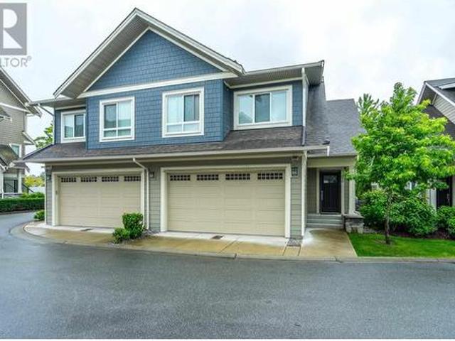 203 1 Osprey Drive, Tsawwassen, BC, V4M 0B8 townhouse for sale | Listing ID R3005 | Royal LePage