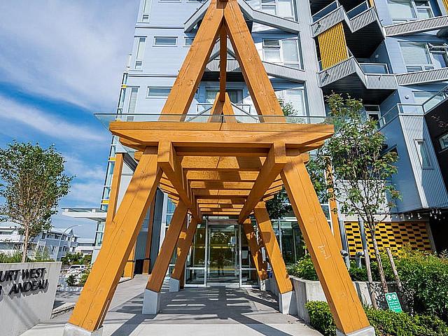 203 32828 Landeau Place Abbotsford, British Columbia