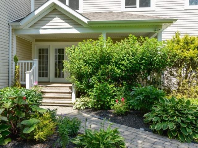203 70 Rue Coldbrook, Lac Brome, QC, J0E 1V0 condo for sale | Listing ID 13826 | Royal LePage