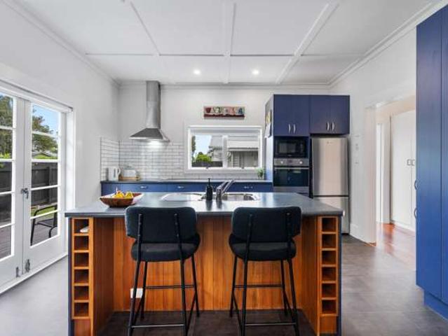 203 Carlyle Street, Napier South, Napier City