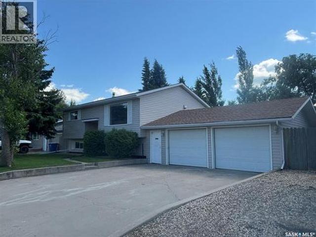 203 Caskey Drive, Melfort, SK, S0E 1A0 house for sale | Listing ID SK042108 | Royal LePage