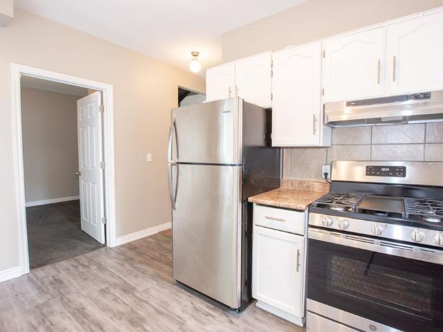 203 Niagara St, St. Catharines All Inclusive 3 Bed + Den