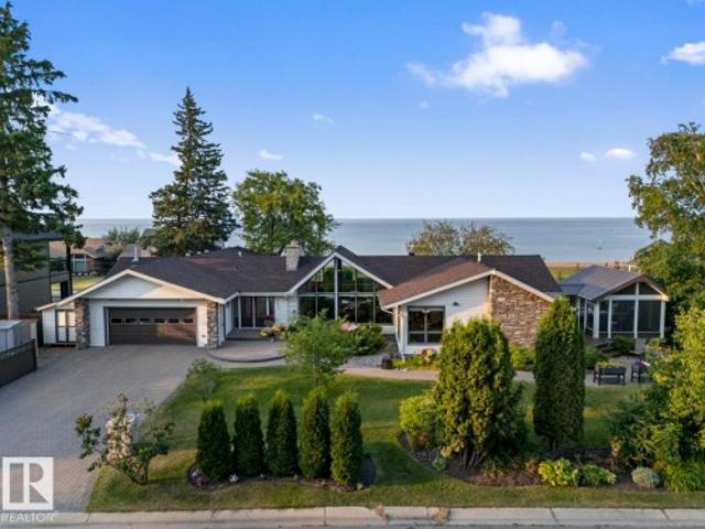 203 Pine Avenue, Cold Lake, AB, T9M 1E5 house for sale | Listing ID E4482 | Royal LePage