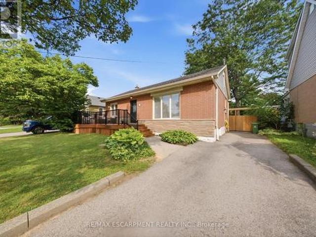 203 West 31St Street, Hamilton, ON, L9C 5G3 house for sale | Listing ID X13687 | Royal LePage