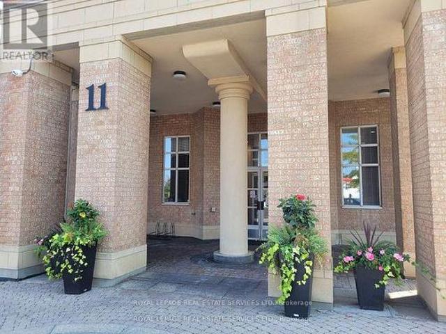 204 11 Thorncliffe Pk Drive, Toronto, ON, M4H 1P3 condo for sale | Listing ID C12168 | Royal LePage