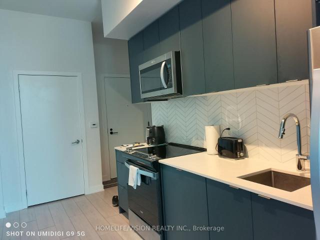 204 1 Charles Street, Whitby | 1Beds/1Bath, Condo, $2,100/mo | Condos. Ca