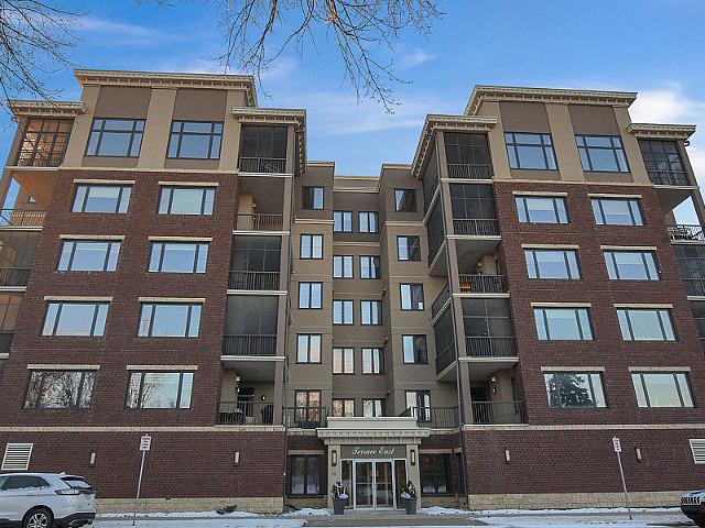 #204 205 Fairford St. E Moose Jaw