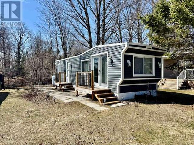 204 285 Crydermans Side Road, Georgina, ON, L0E 1A0 house for sale | Listing ID N12035 | Royal LePage
