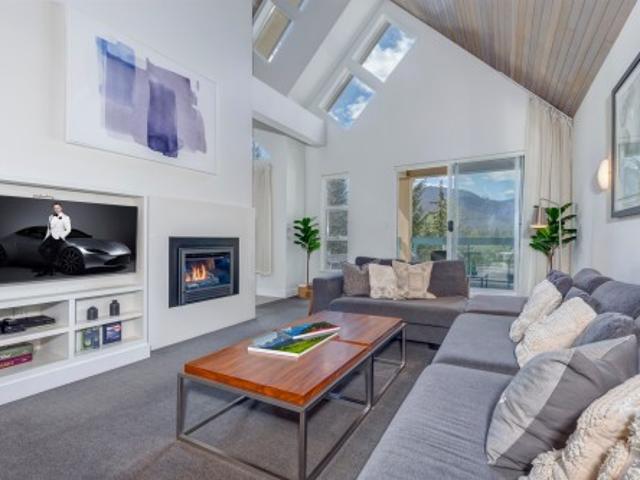 204 4 Painted Cliff Road, Whistler, BC, V0N 1B4 townhouse for sale | Listing ID R3136 | Royal LePage